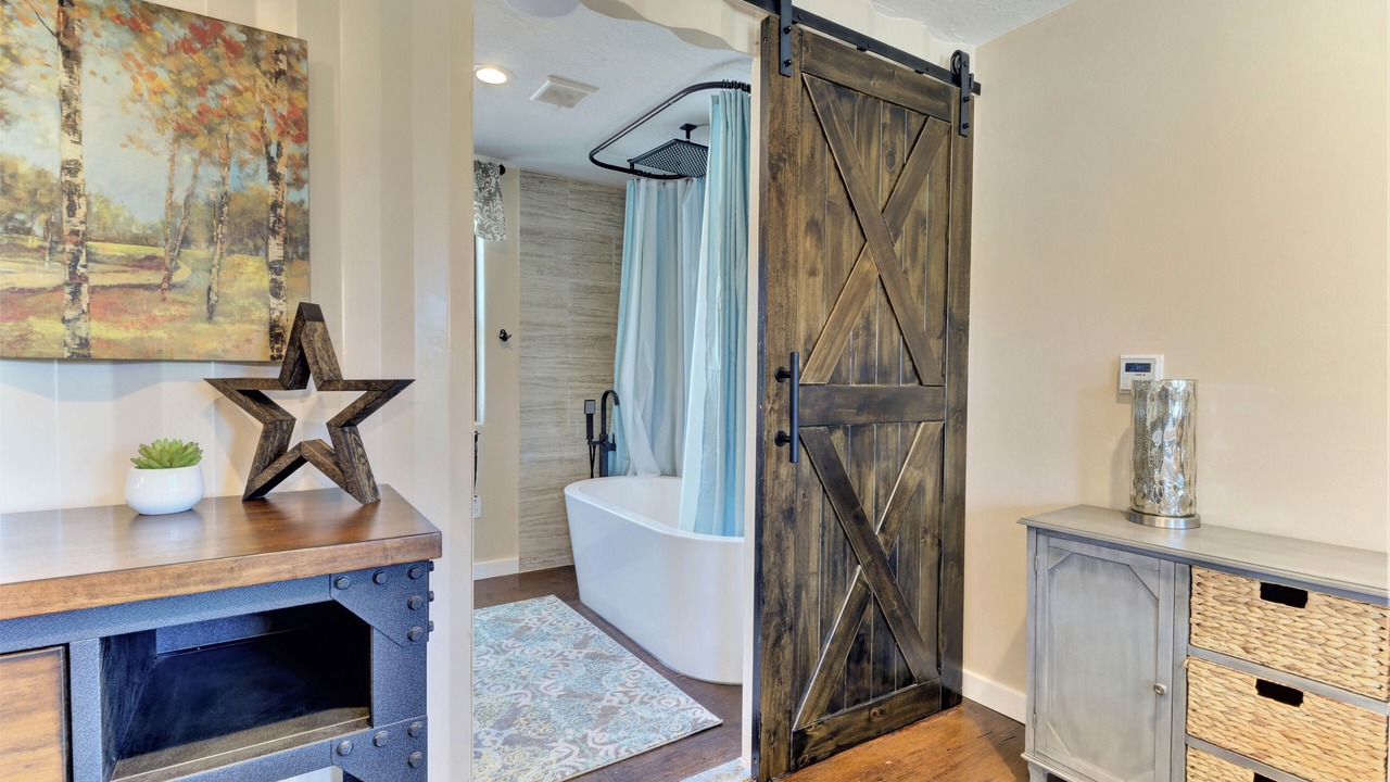 Photo of Bathroom in Glendale