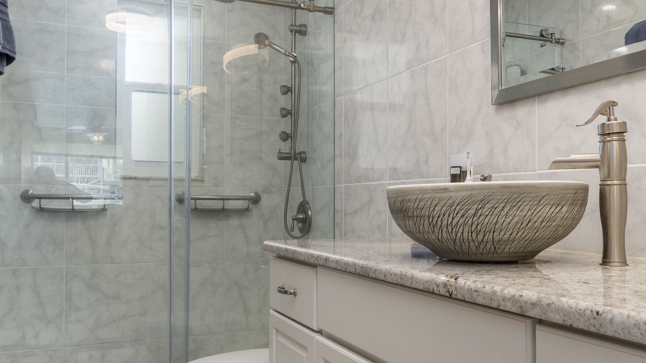 Photo of Bathroom in Hudson Beach Estates