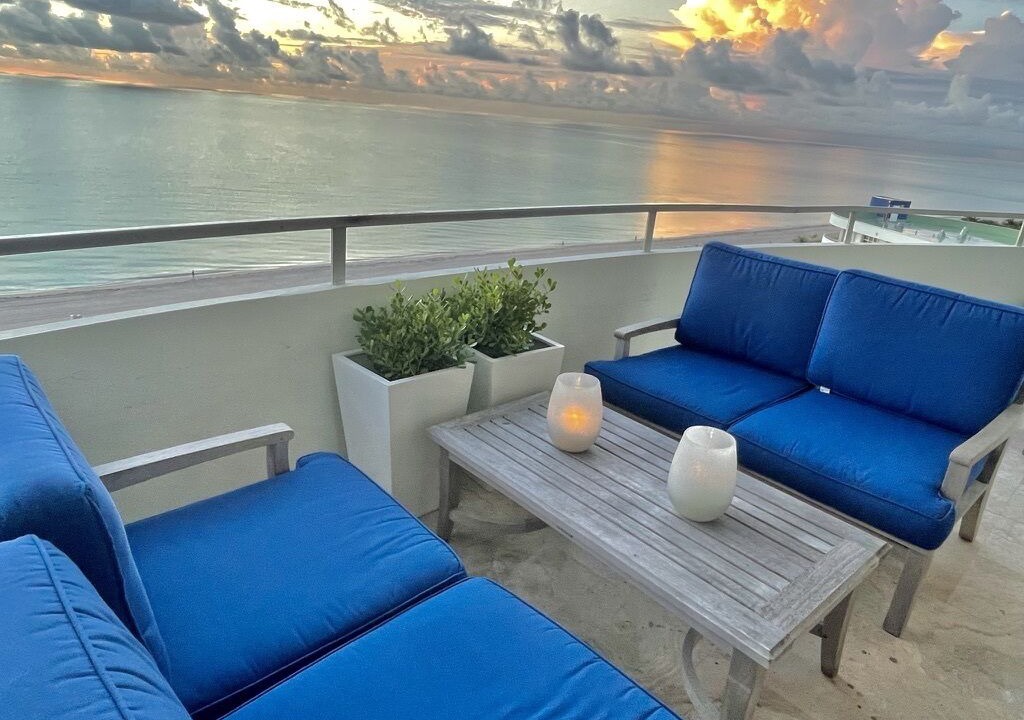 Photo of Outdoor in Mid Beach