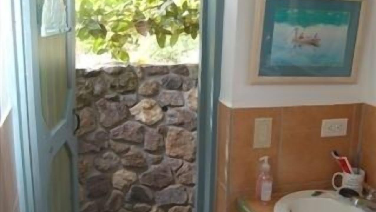 Photo of Bathroom in Falmouth Harbour
