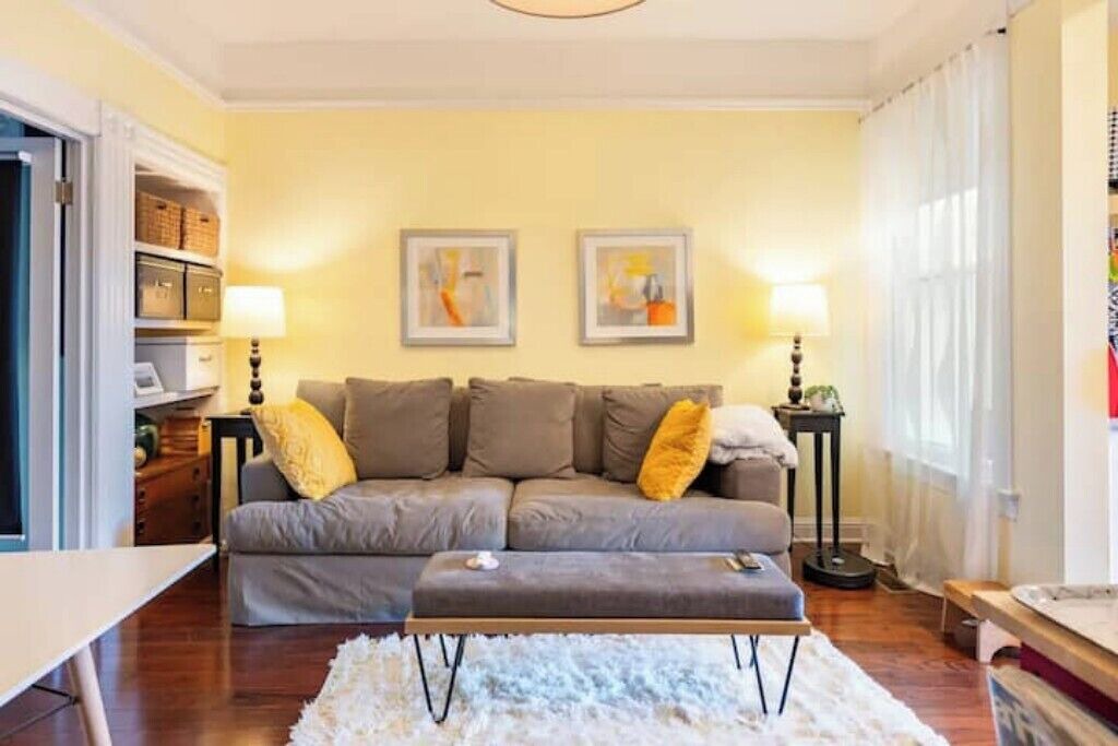 Photo of Livingroom in Inner Mission