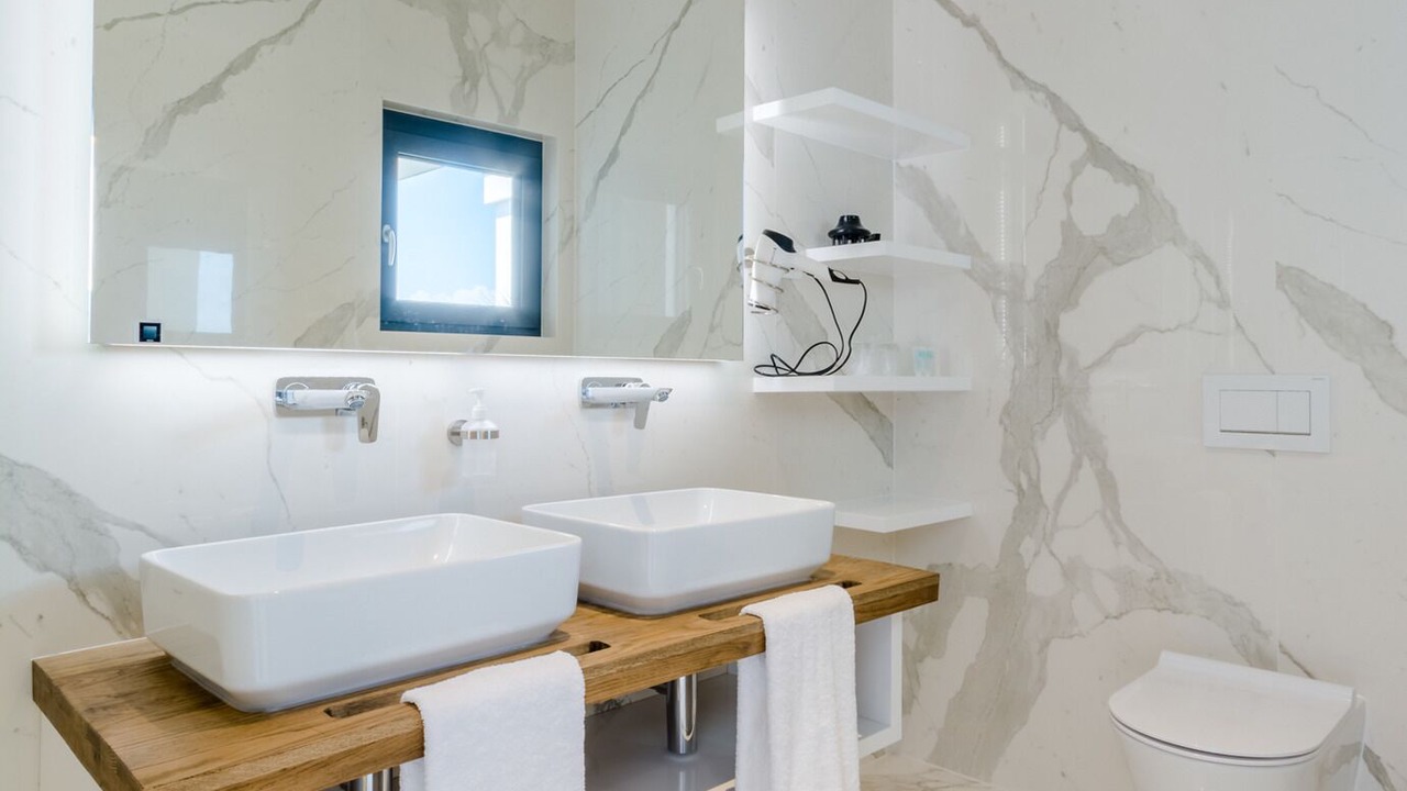 Photo of Bathroom in Sutivan