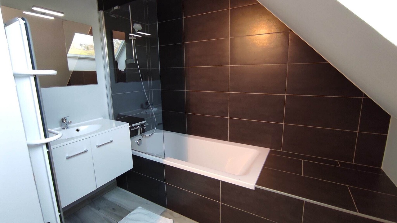 Photo of Bathroom in Francorchamps
