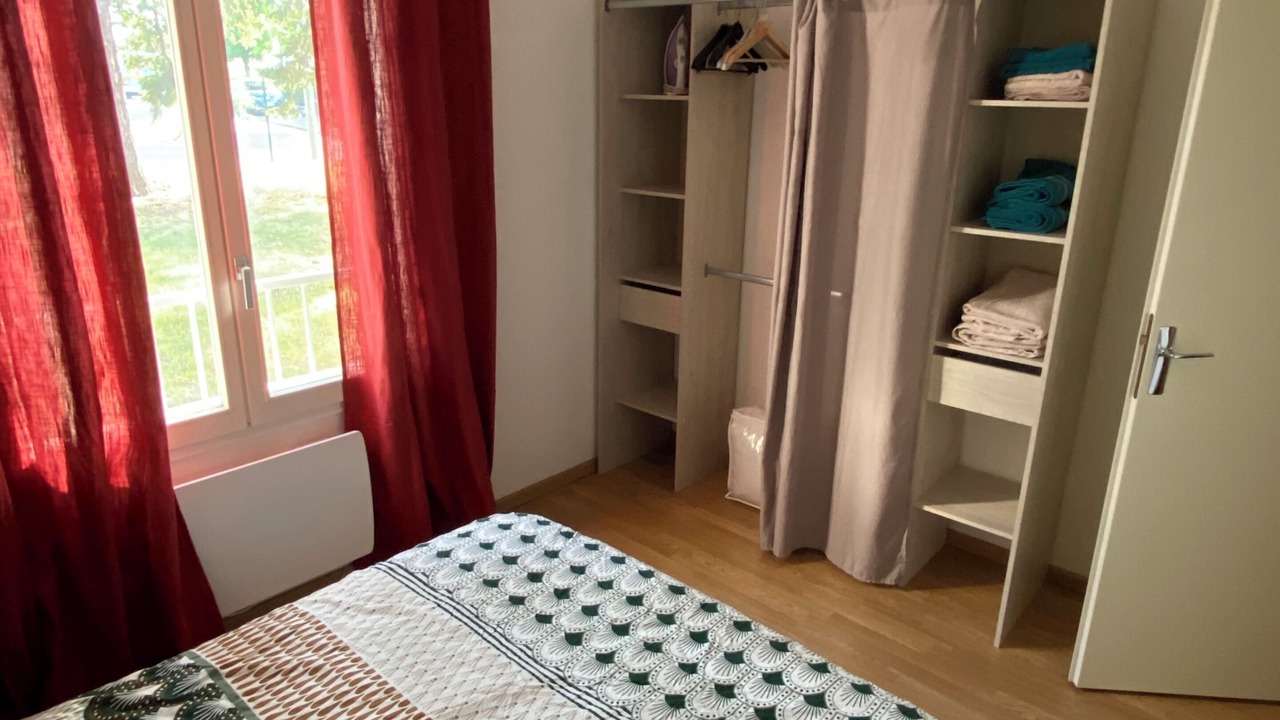 Photo of Bedroom in Draveil