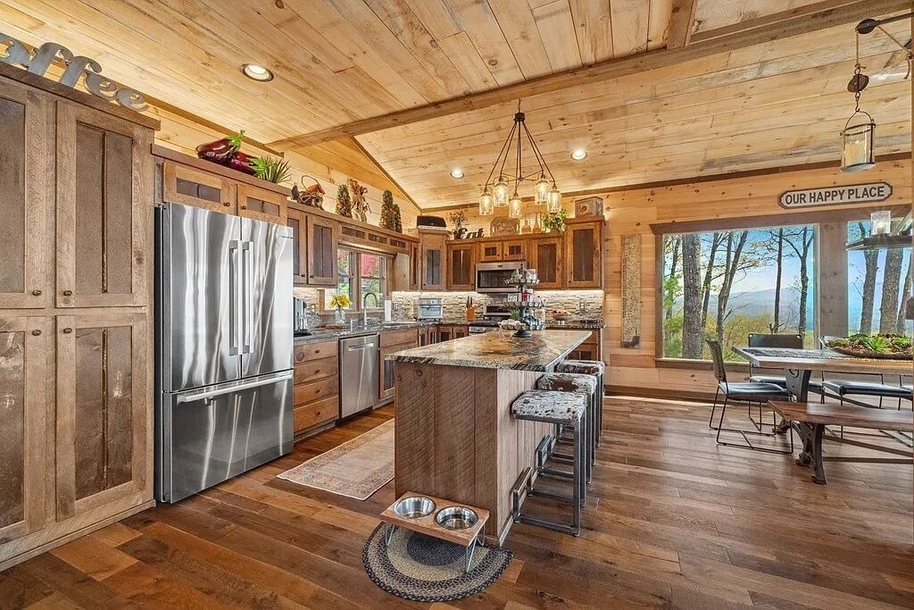 Photo of Kitchen in Cherry Log