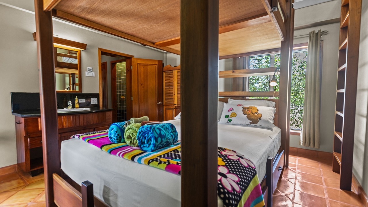 Photo of Bedroom in Caribbean Way