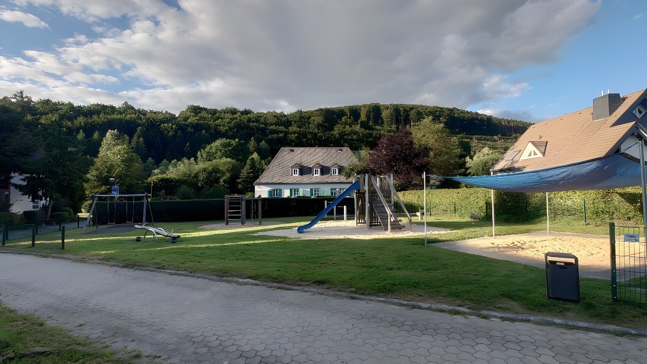 Photo of Others in Nuttlar