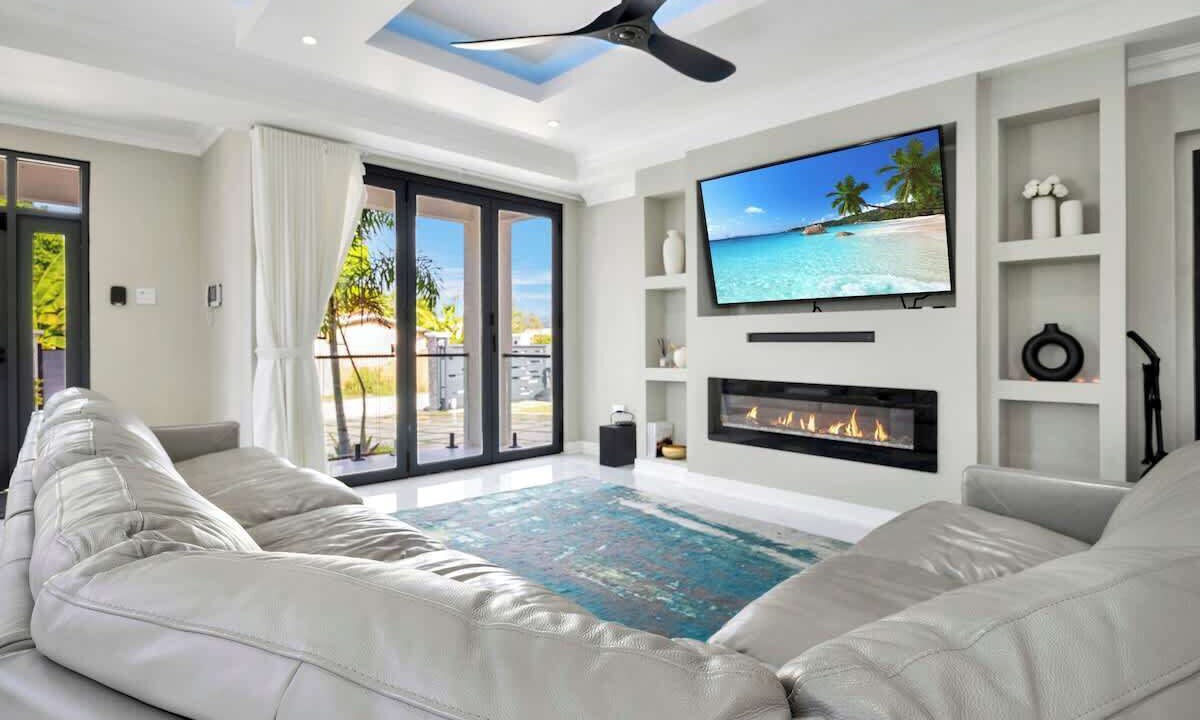 Photo of Livingroom in Priory