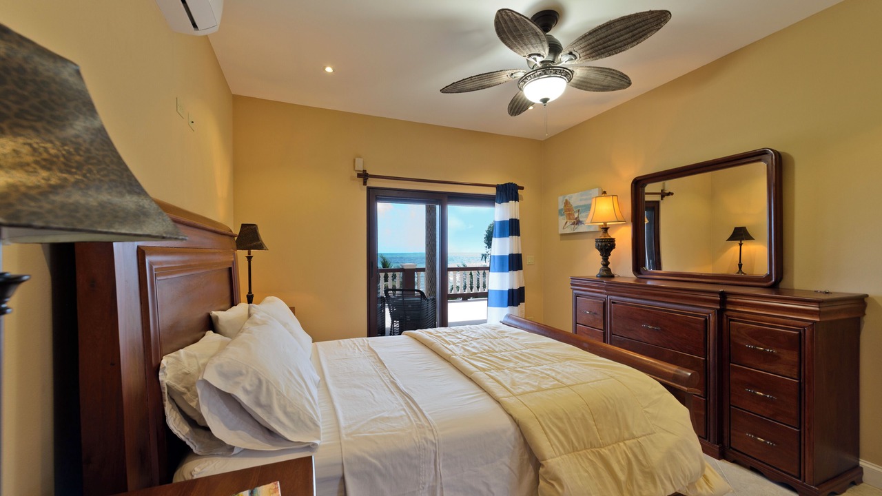 Photo of Bedroom in Sittee River