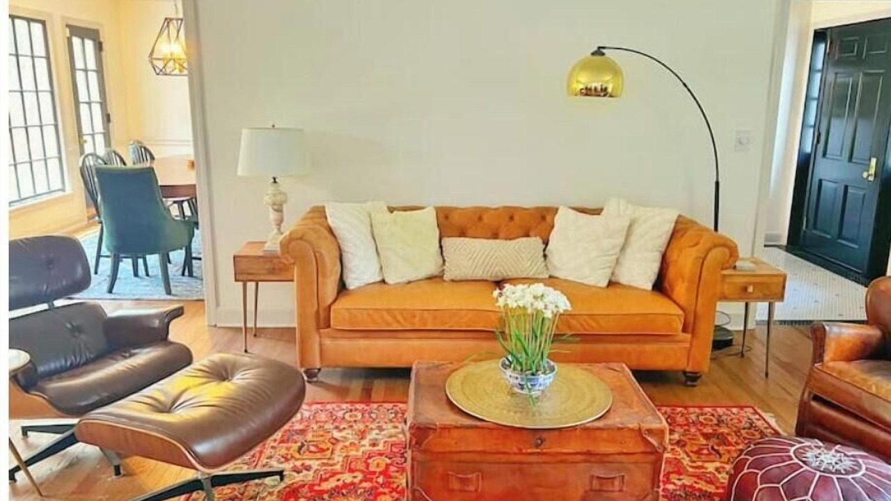 Photo of Livingroom in Greenville - Spartanburg