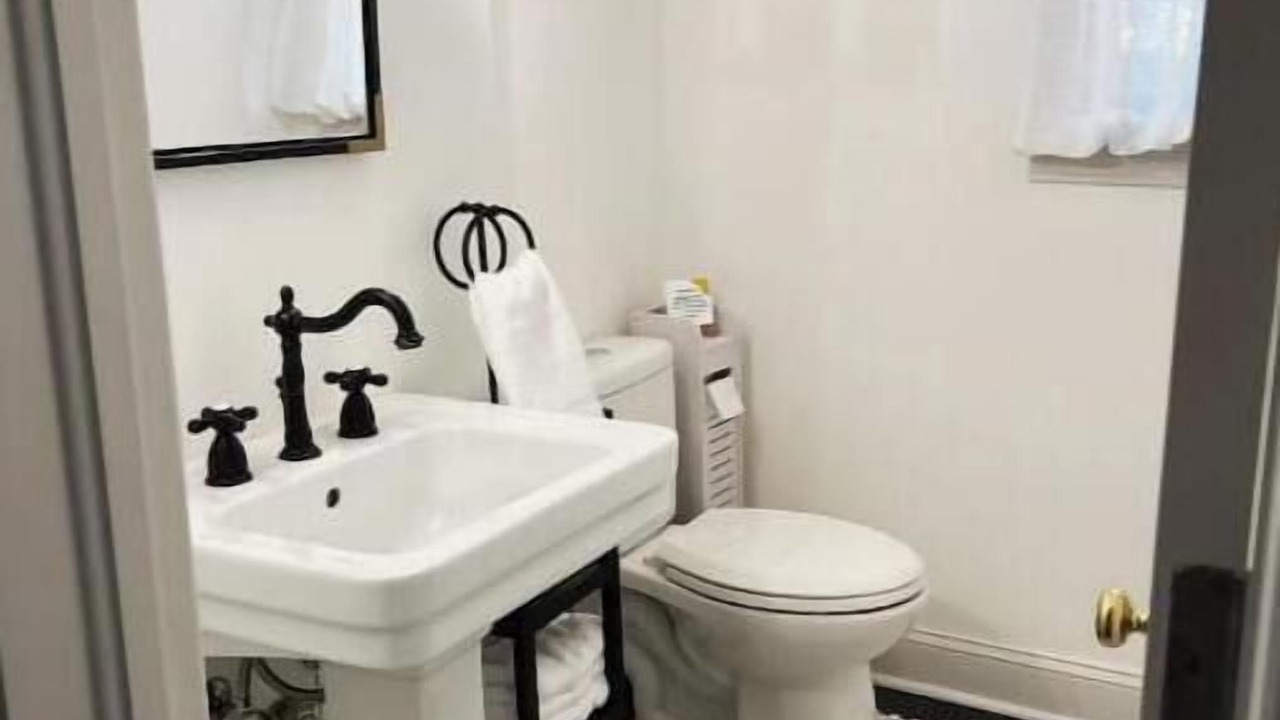Photo of Bathroom in Greenville - Spartanburg