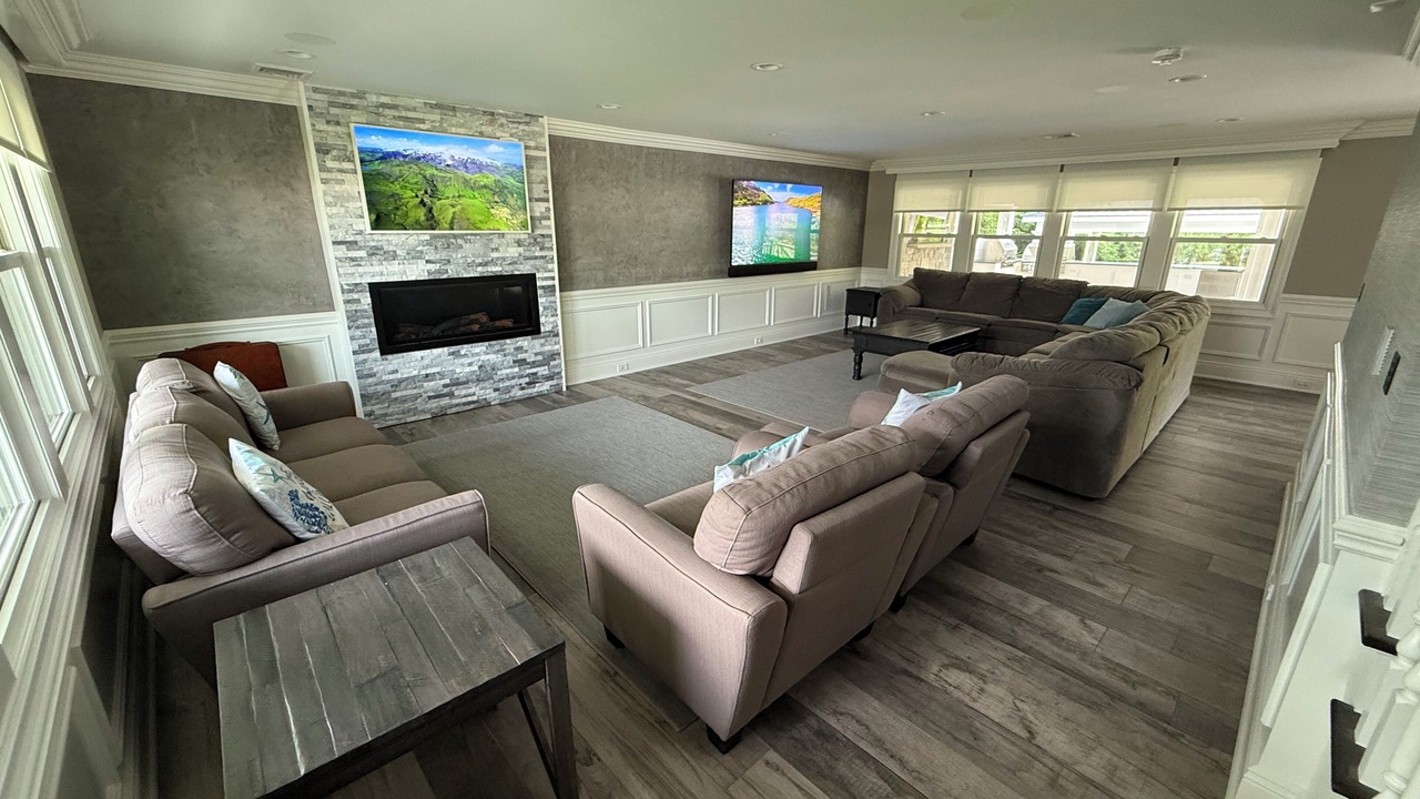 Photo of Livingroom in South Farmingdale