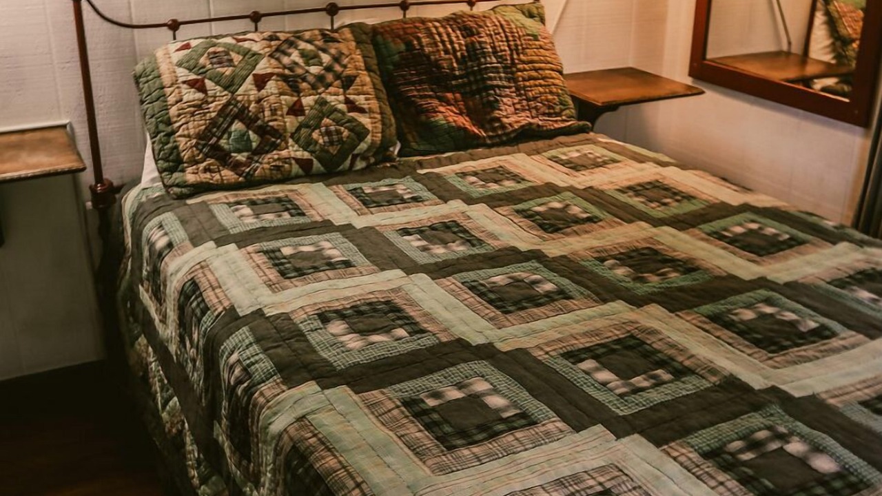 Photo of Bedroom in Candler