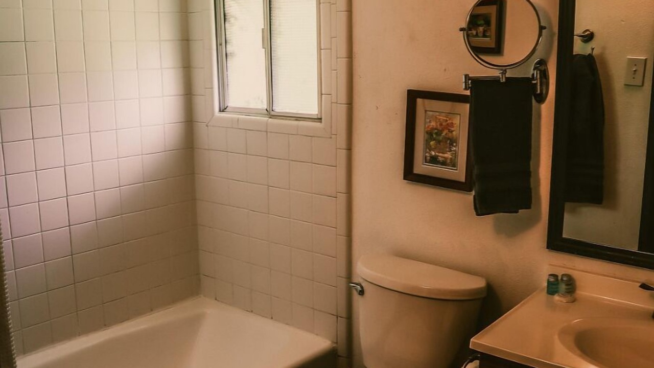 Photo of Bathroom in Candler