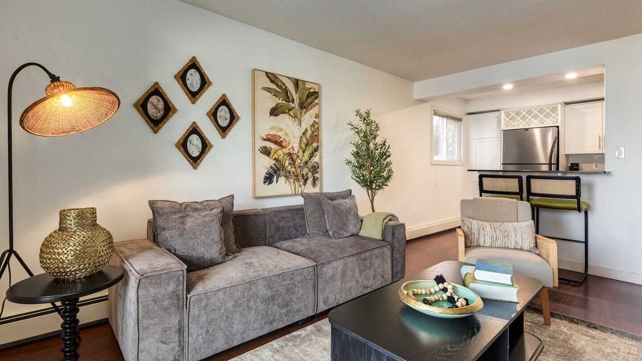 Photo of Livingroom in Sunnyside