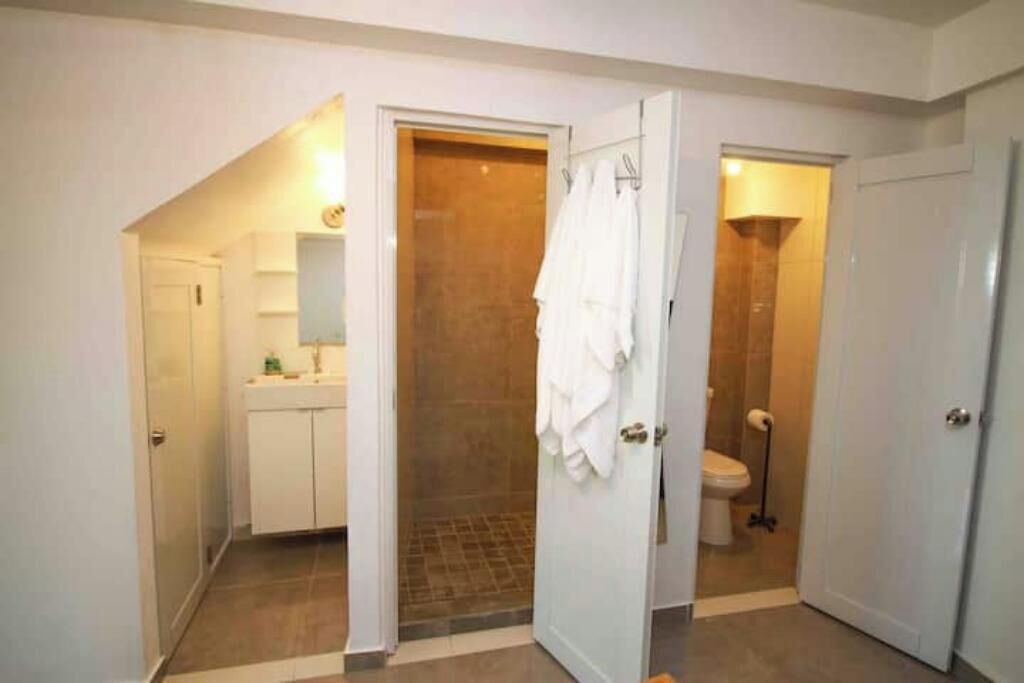 Photo of Bathroom in Carcel