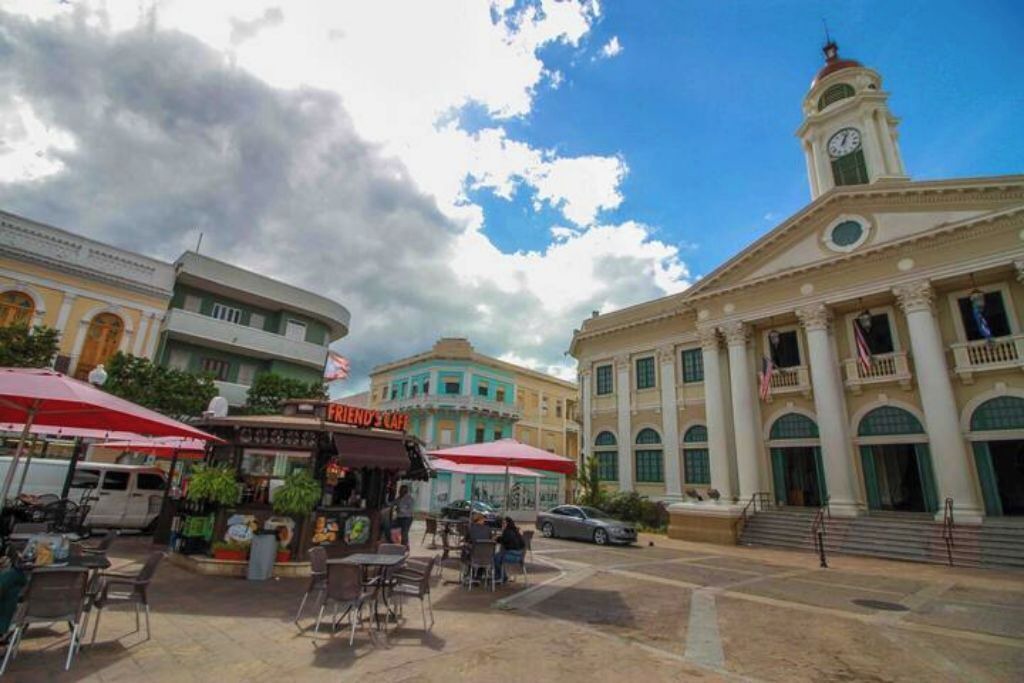 Photo of Others in Mayaguez Pueblo