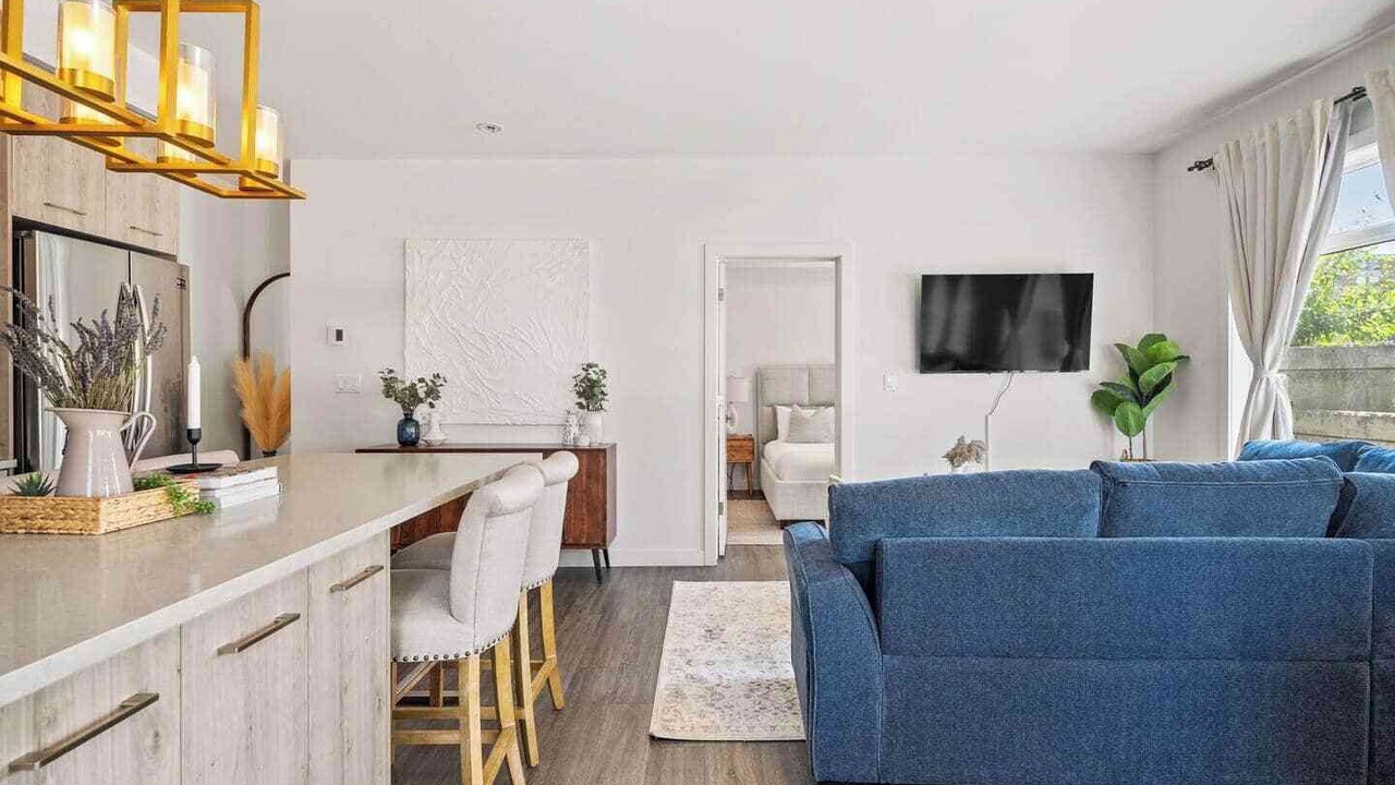 Photo of Bedroom in Whyte ave