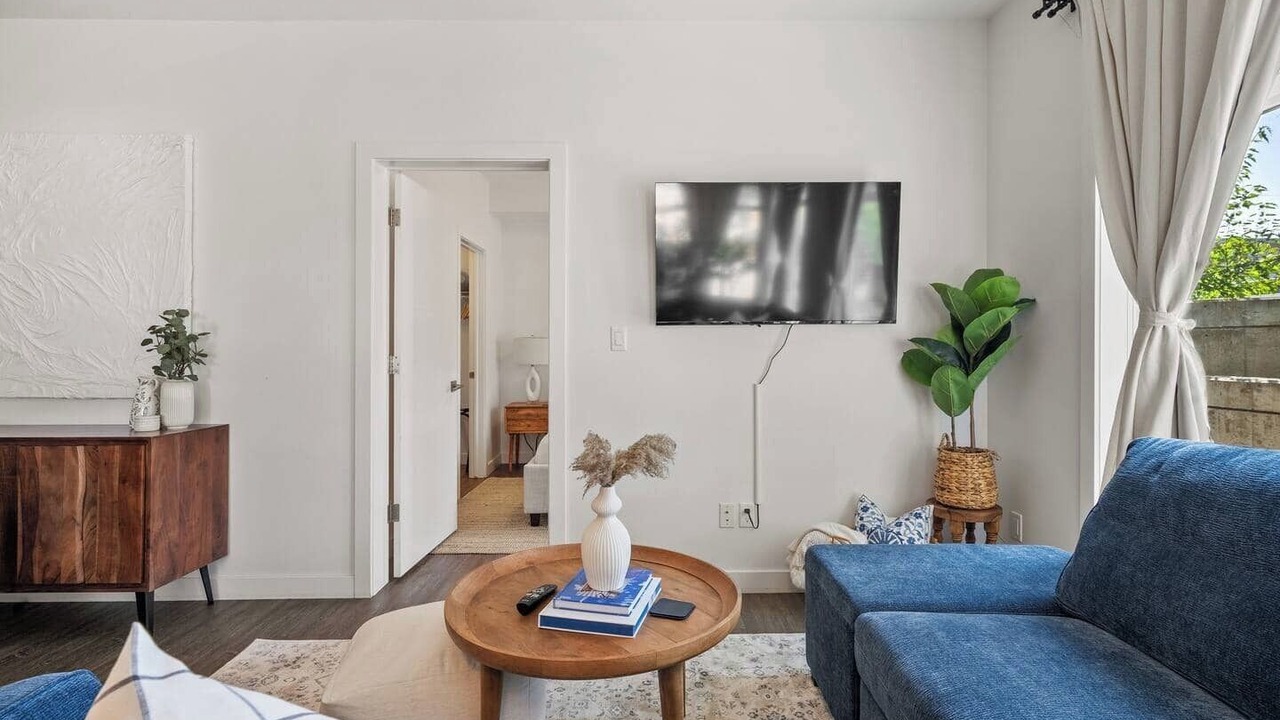 Photo of Bedroom in Whyte ave