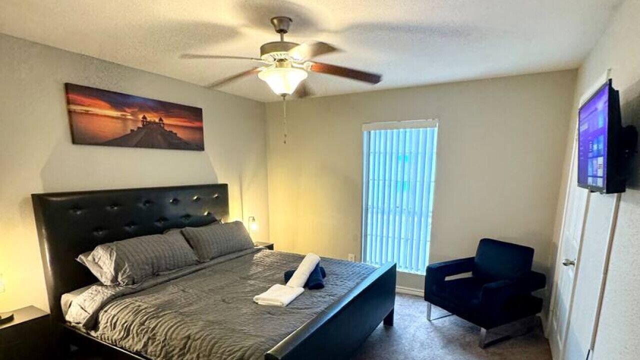 Photo of Bedroom in El Lago