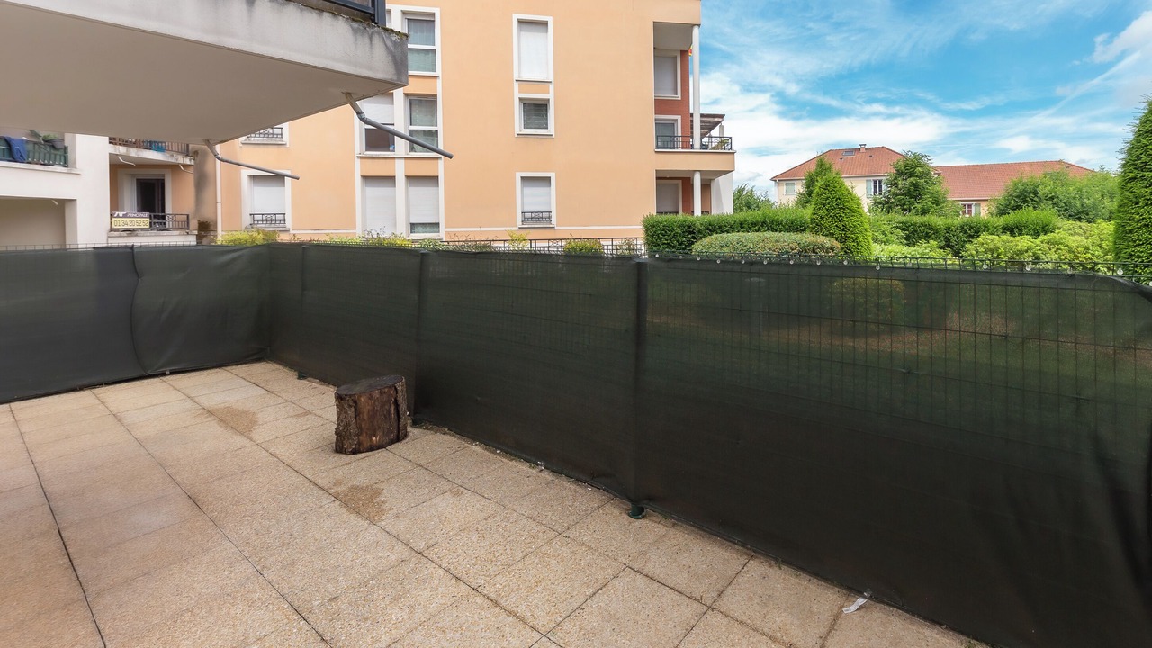Photo of Outdoor in Saint-Ouen-l'Aumone