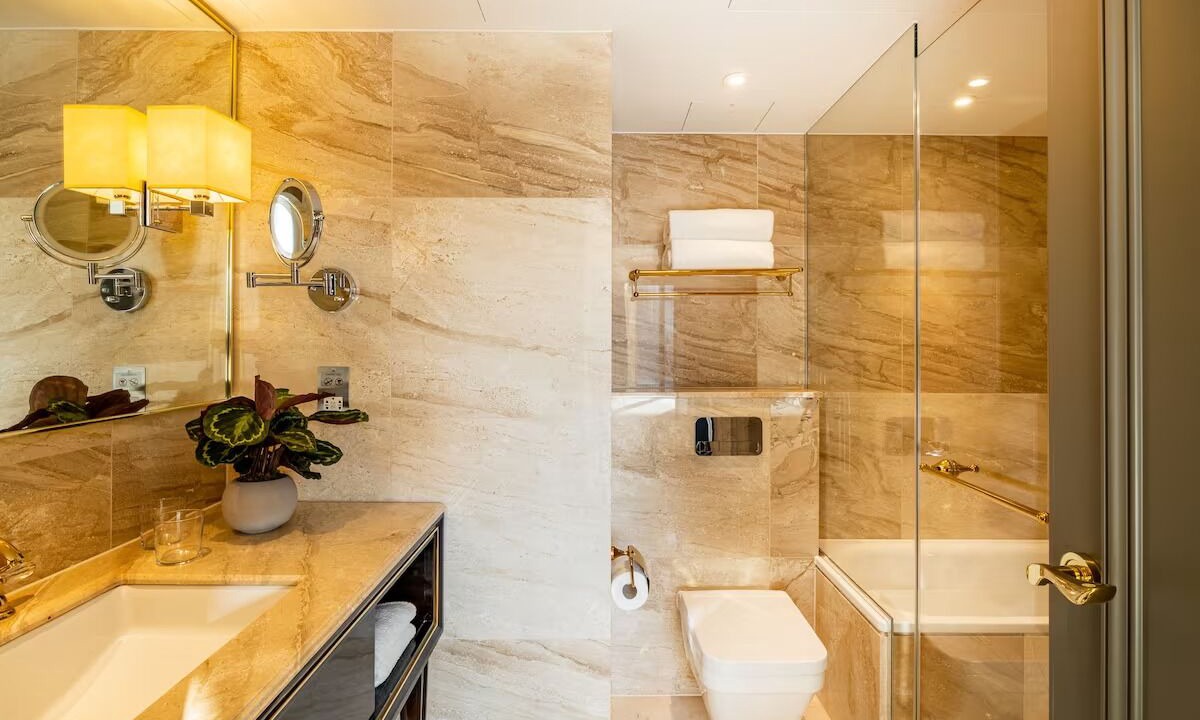Photo of Bathroom in Portsoken