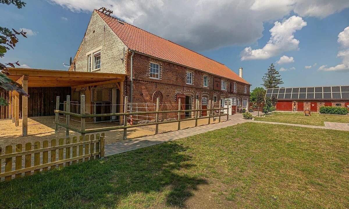 Photo of Outdoor in Klaeden