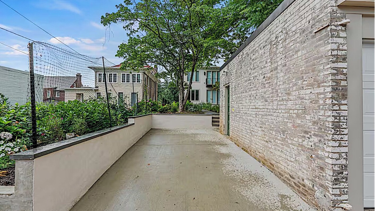 Photo of Outdoor in 16th Street Heights