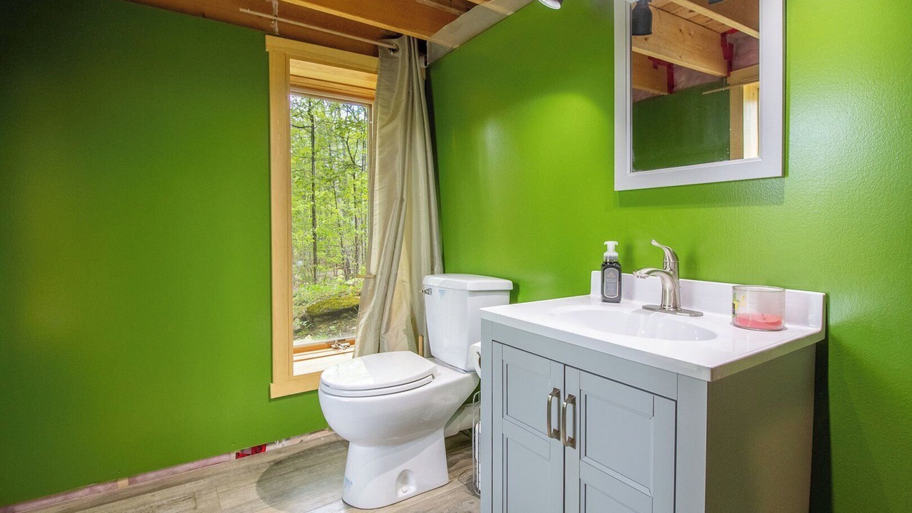 Photo of Bedroom in Eagle Lake