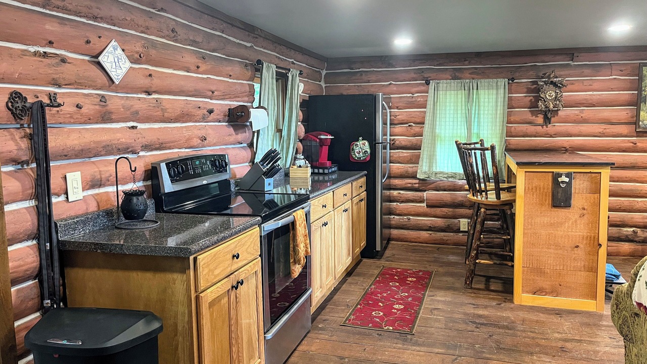 Photo of Kitchen in Scottsburg