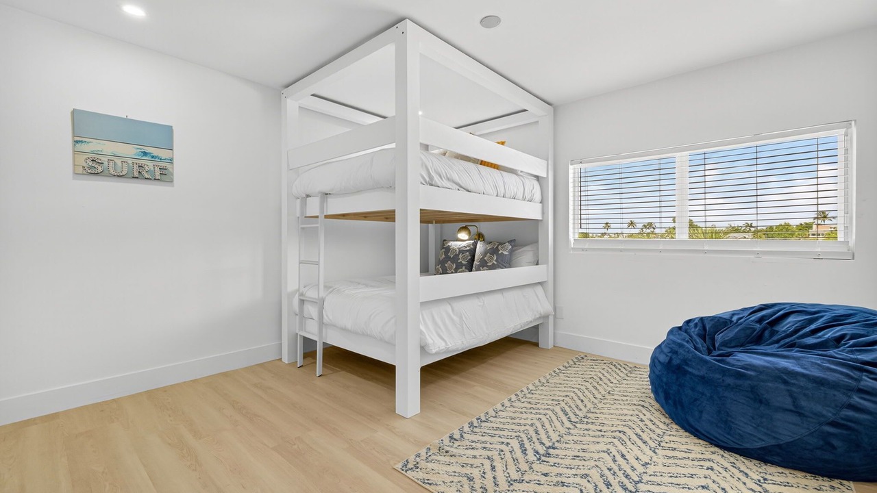 Photo of Bedroom in The Dunes