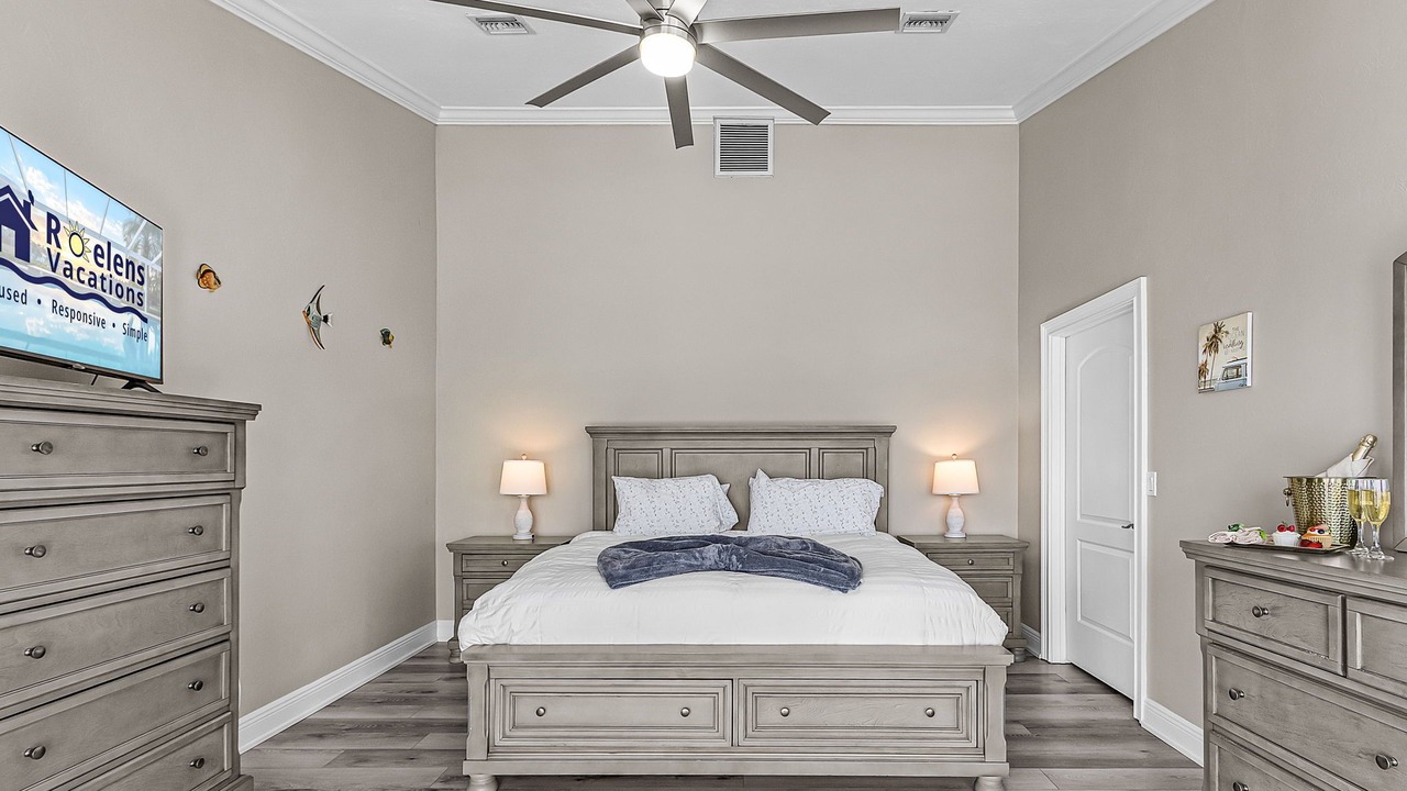 Photo of Bedroom in Caloosahatchee