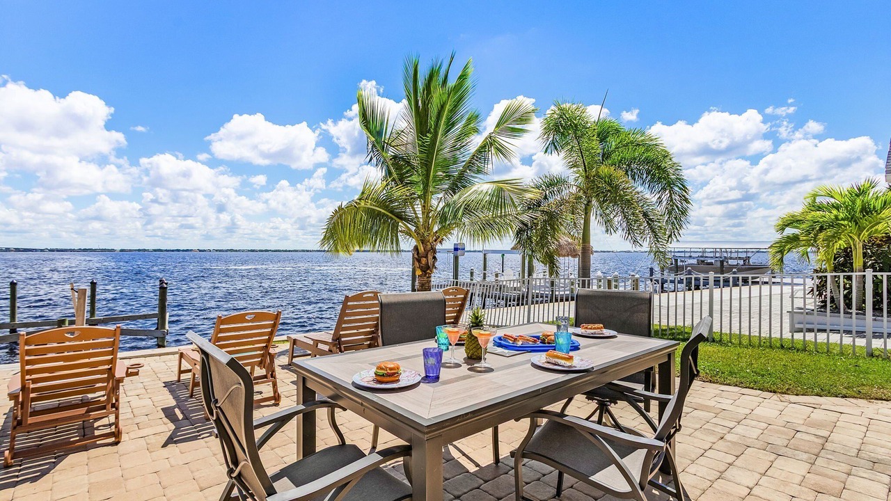 Photo of Outdoor in Caloosahatchee