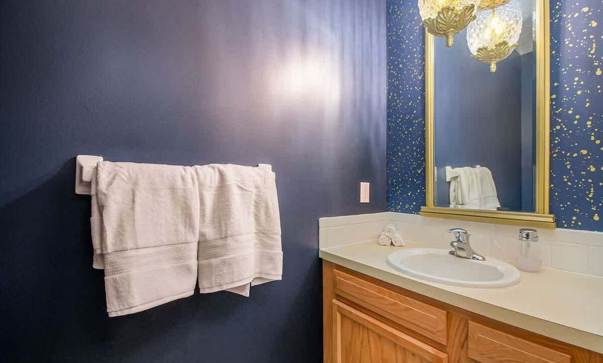 Photo of Bathroom in Aksarben - Elmwood Park
