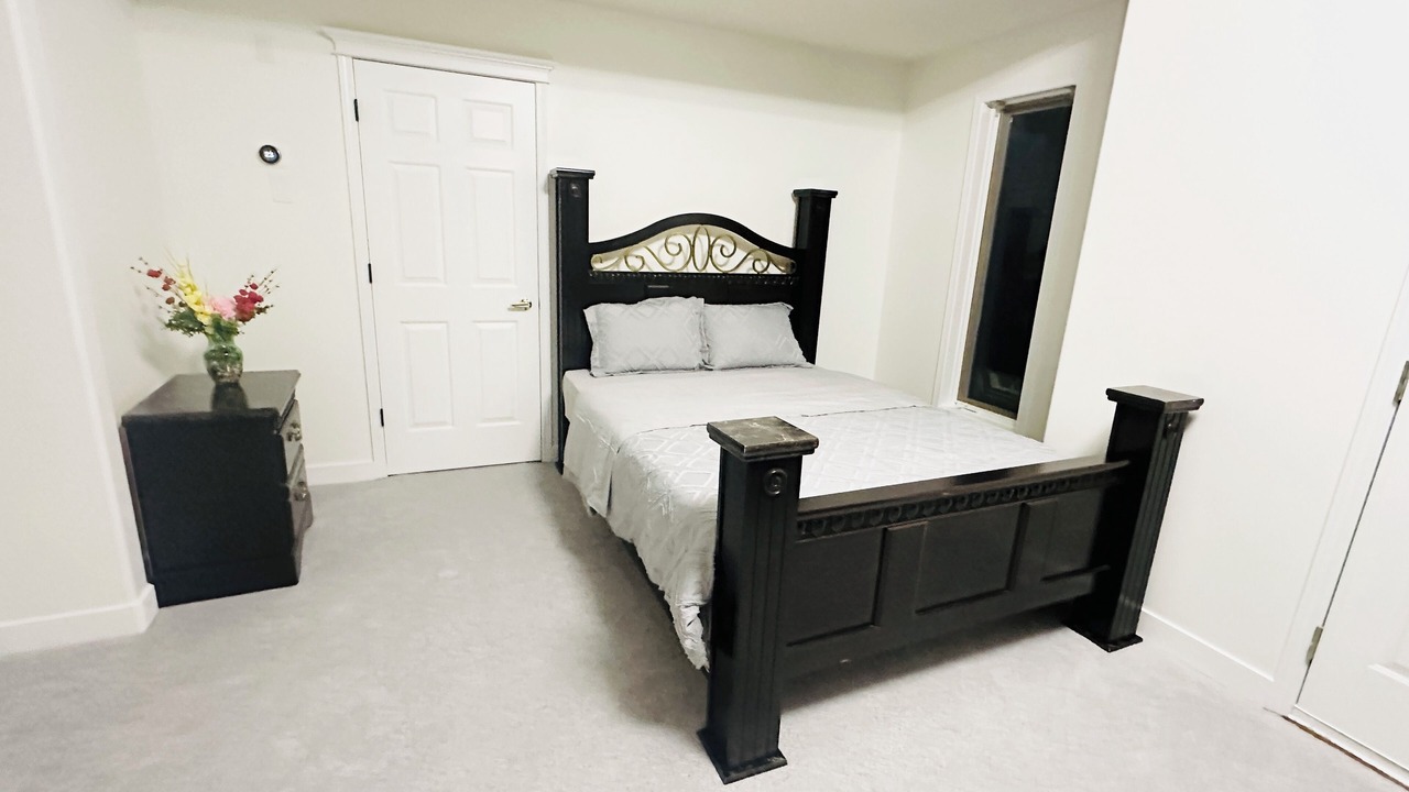 Photo of Bedroom in Chestermere