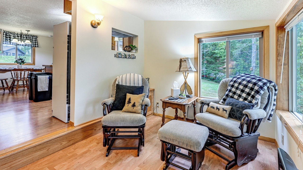 Photo of Livingroom in Westboro