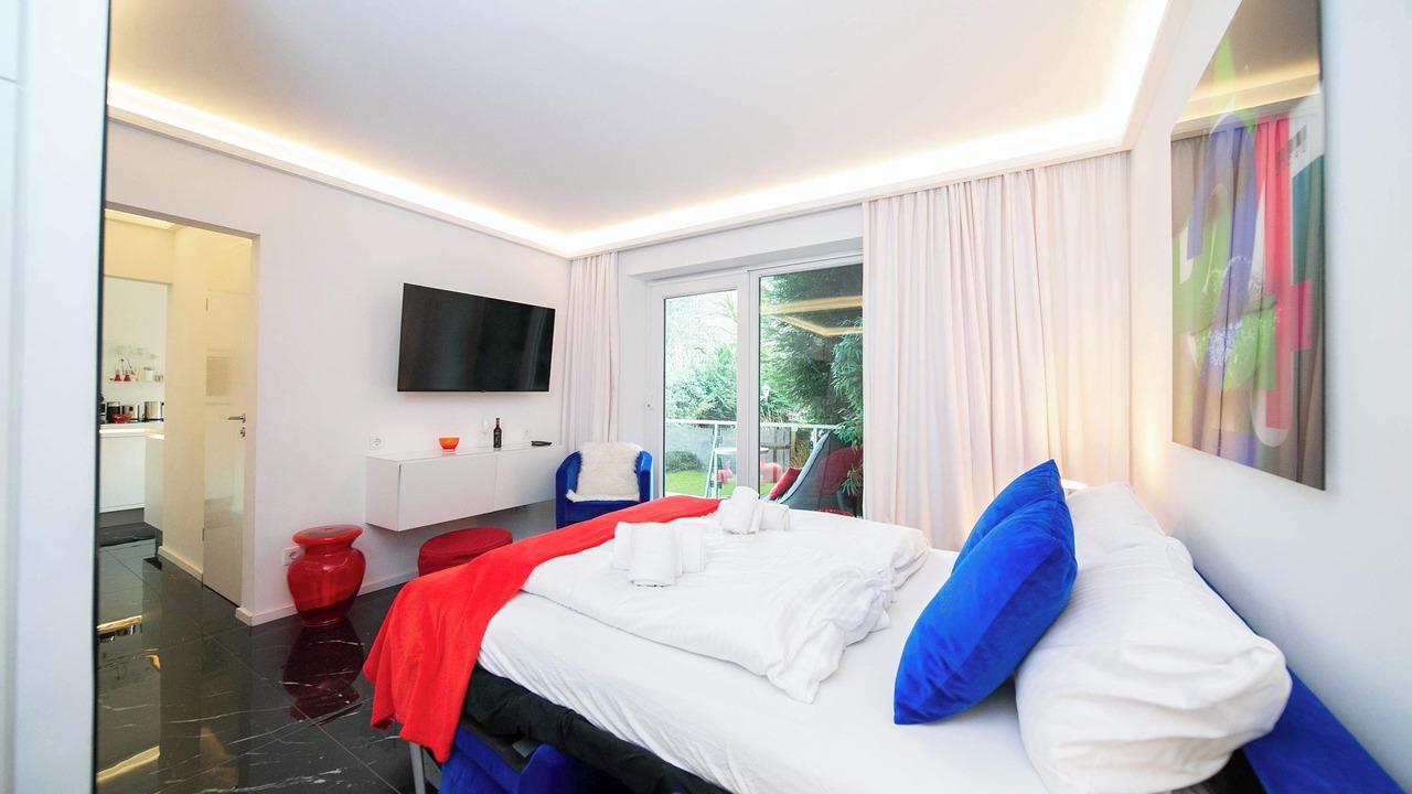 Photo of Bedroom in Pomona