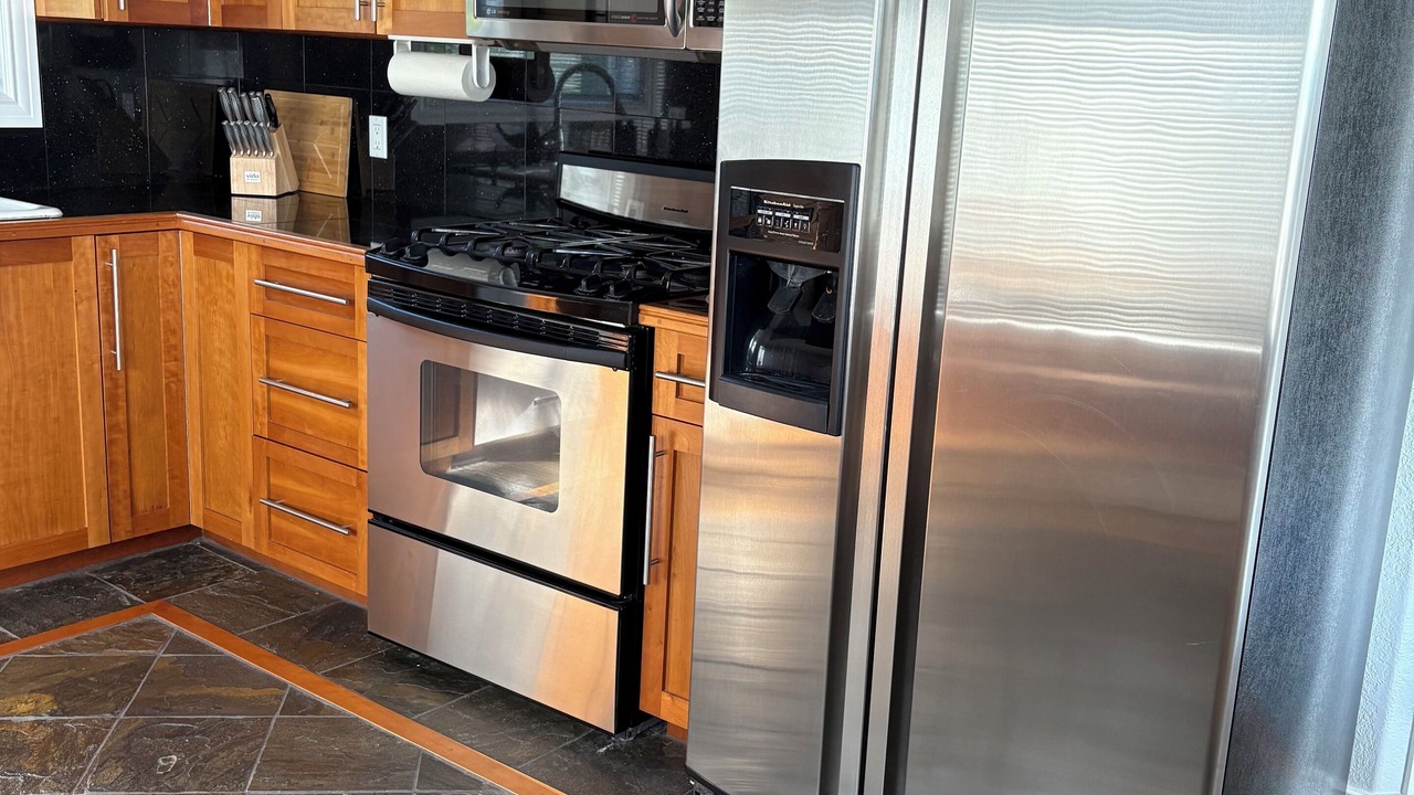 Photo of Kitchen in Campbell River