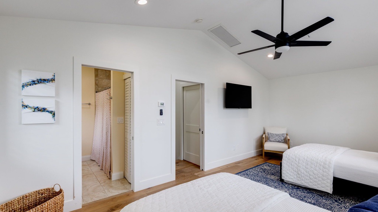 Photo of Bedroom in Beachview Country Club Estates
