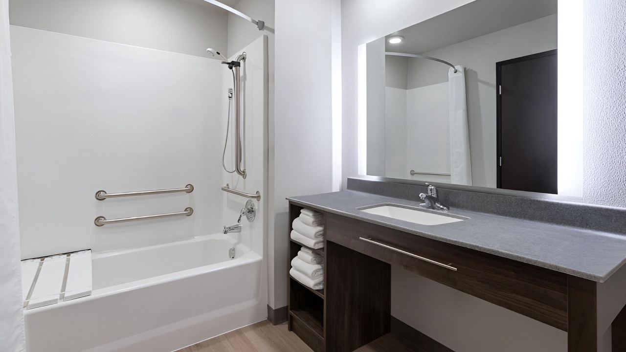 Photo of Bathroom in Ashwaubenon