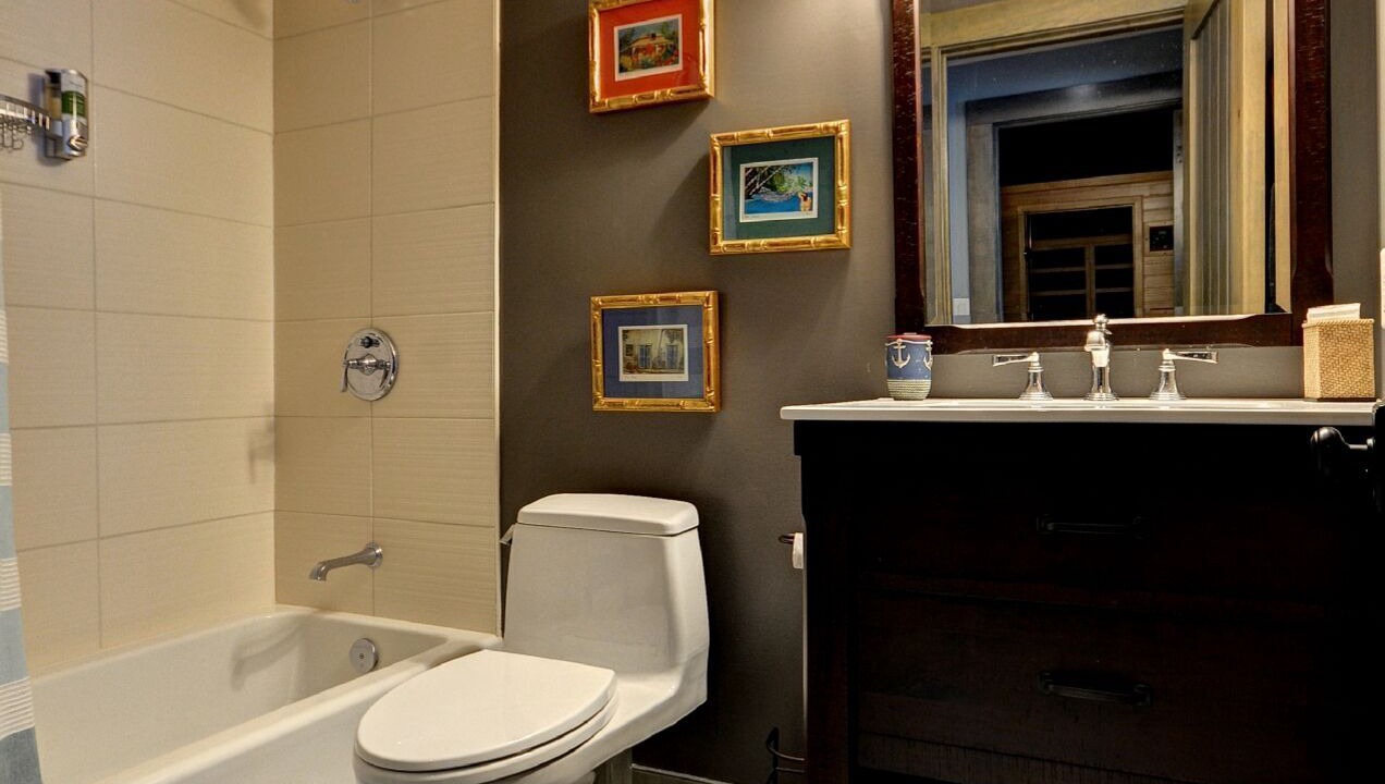 Photo of Bathroom in Eagle Lake