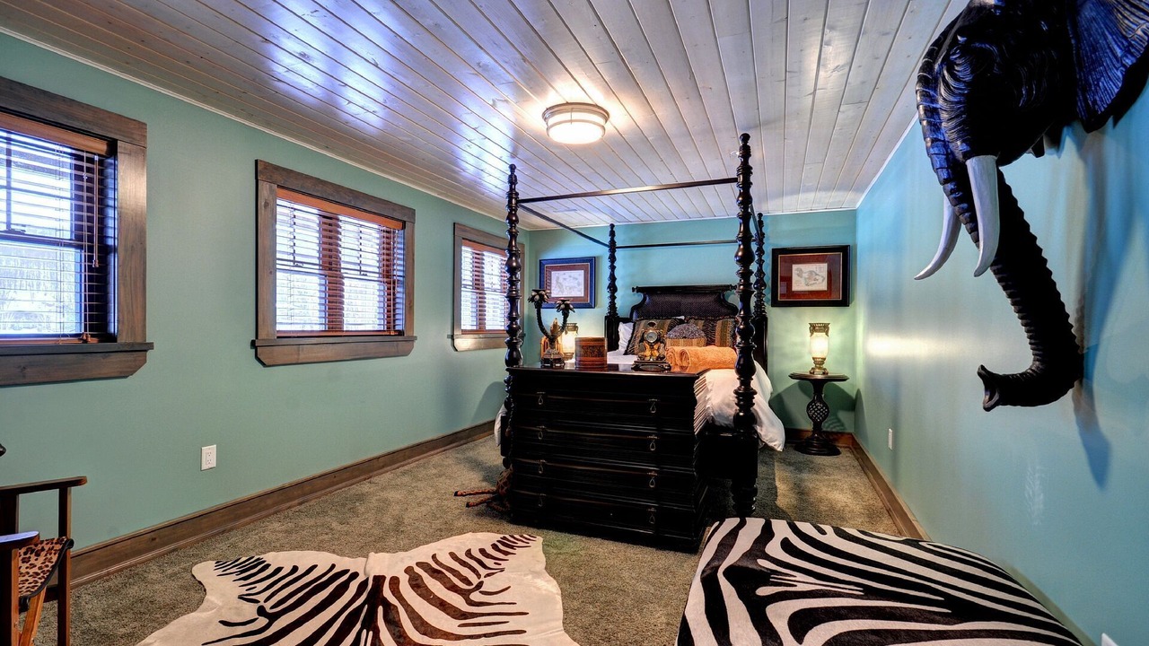 Photo of Bedroom in Eagle Lake