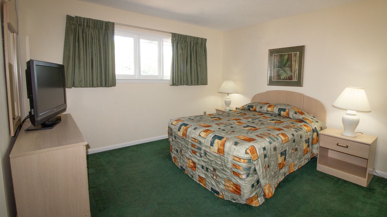 Photo of Bedroom in Surfside Beach