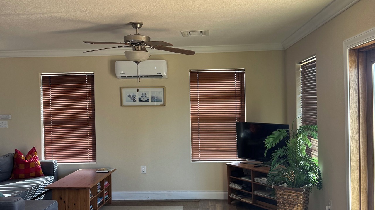 Photo of Livingroom in West End
