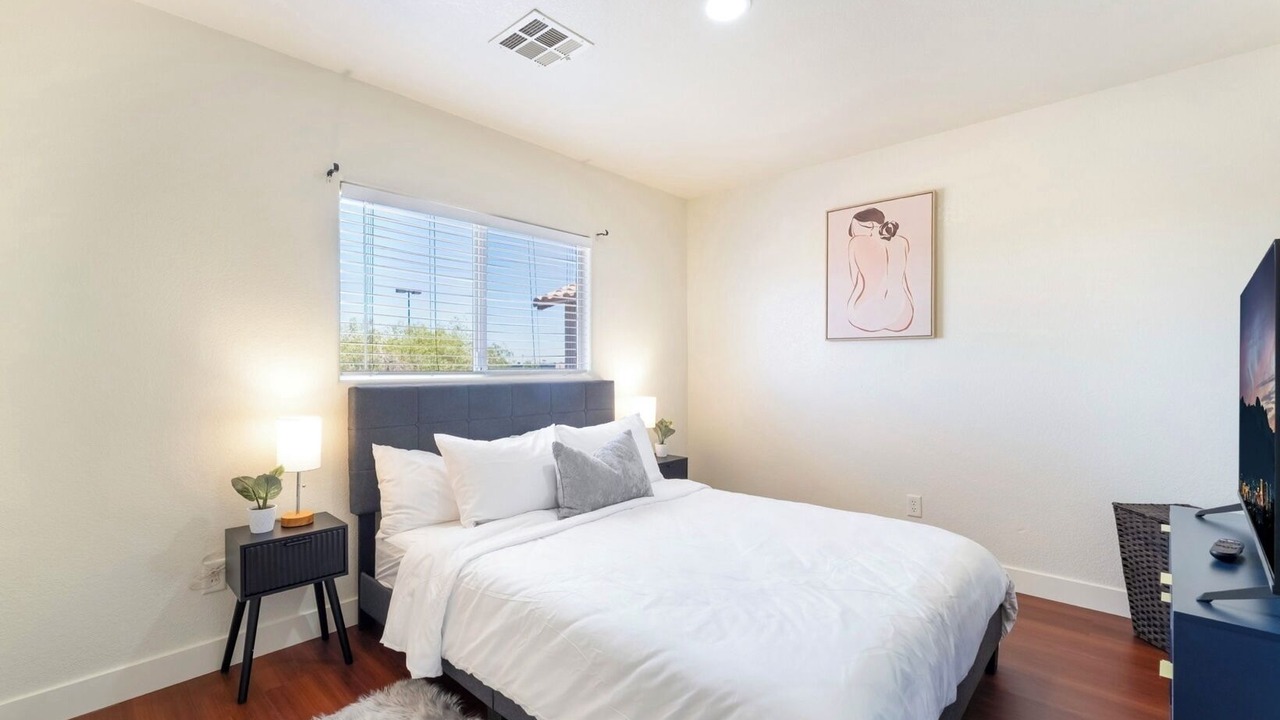 Photo of Bedroom in Silverado Ranch