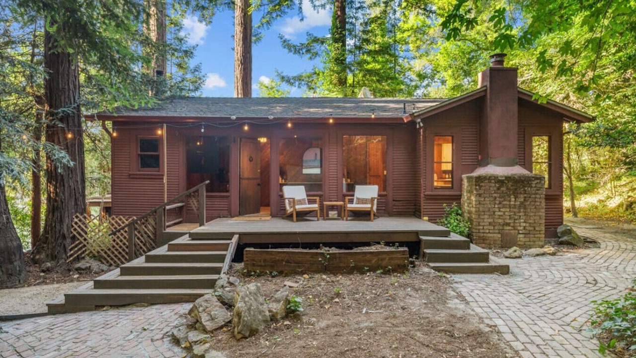 Photo of Outdoor in Lexington Hills
