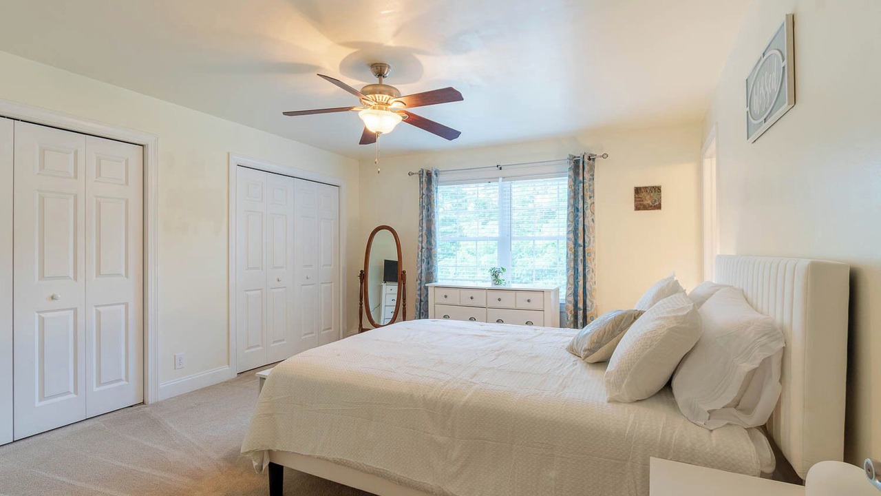 Photo of Bedroom in Port Matilda
