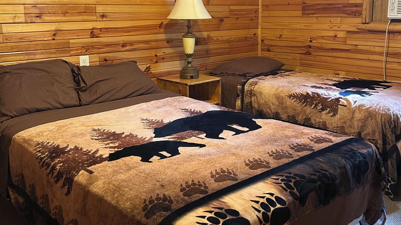 Photo of Bedroom in Steelville