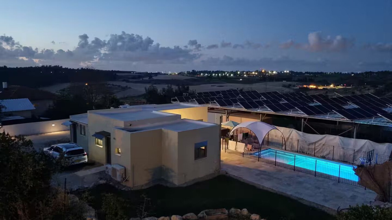 Photo of Outdoor in Kefar Uriyya