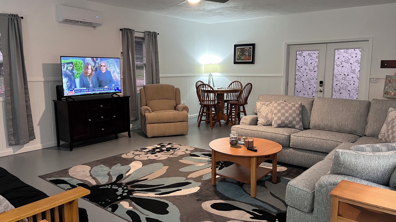 Photo of Livingroom in Mount Gay